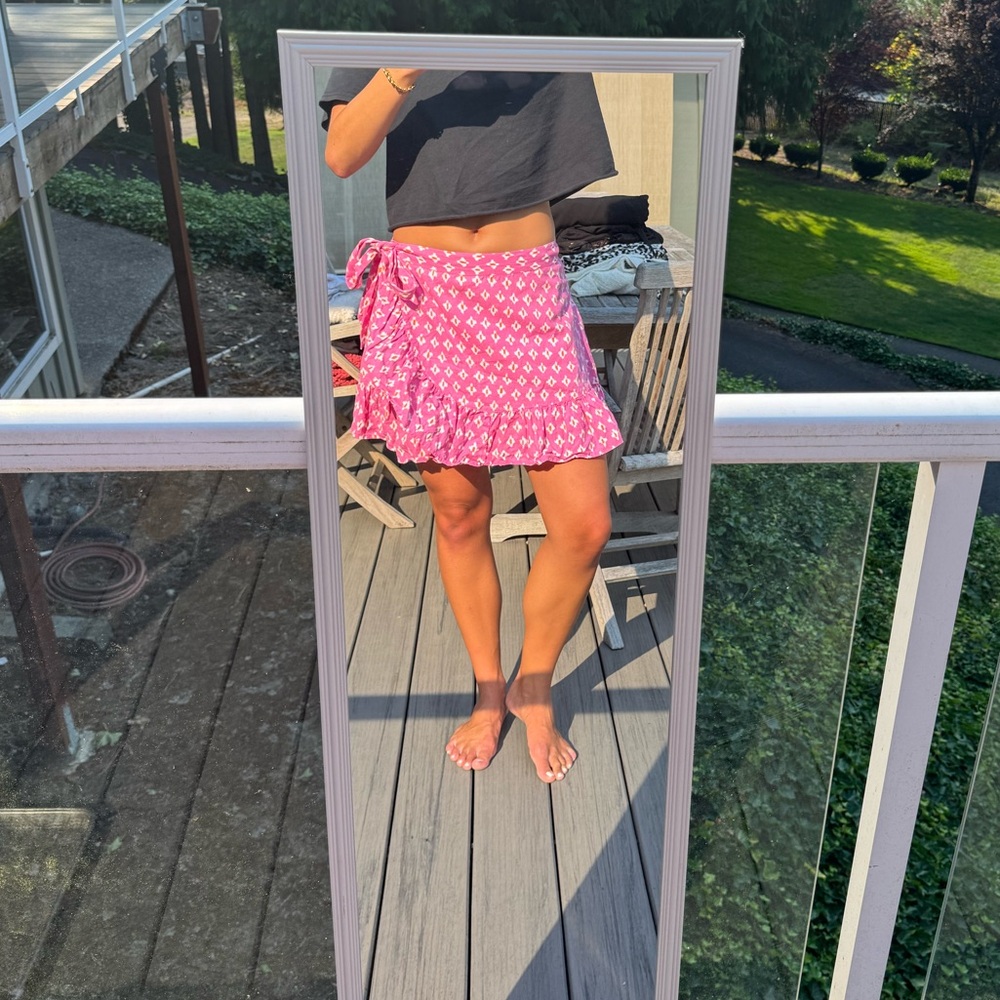 Pink mini skirt